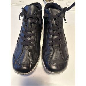 Remonte Soft Leather Sneakers